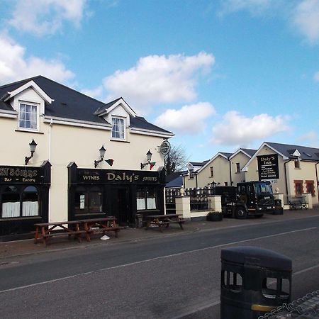 Dalys Inn Donore  Exterior foto