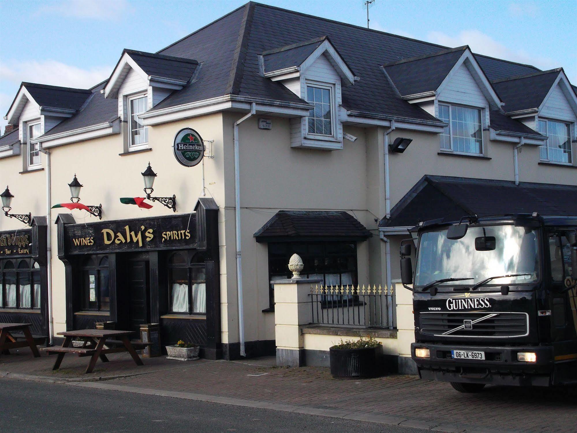 Dalys Inn Donore  Exterior foto